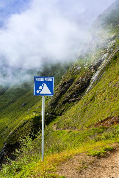 Camino hacia Capuliyoq